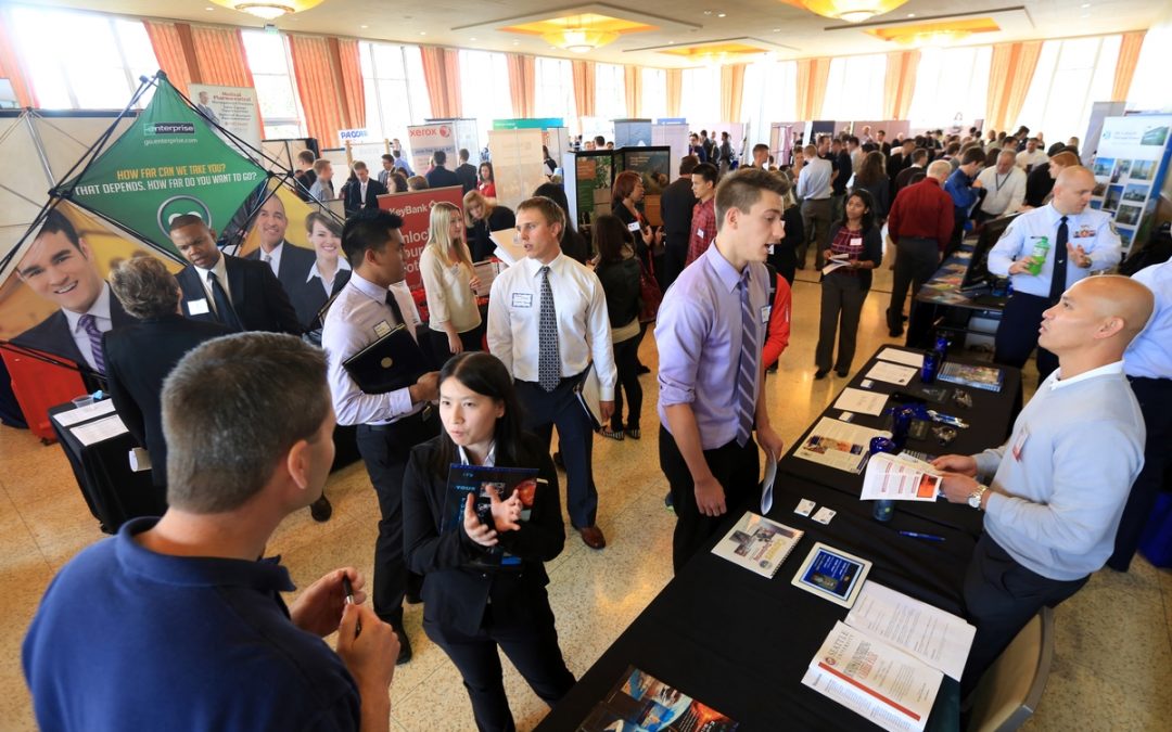 7 Kinds of Questions to Ask at a Career Fair to Make a Great Impression